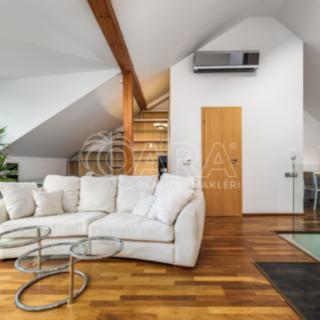 Pronájem bytu 3+kk 97 m² Praha