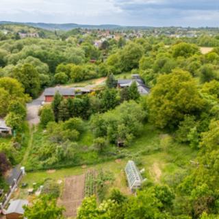 Prodej stavební parcely 1 714 m² Zdiby