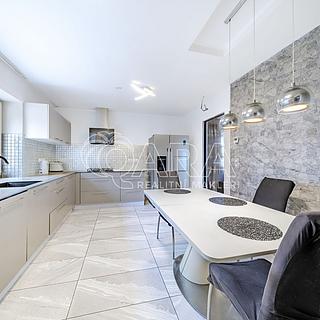 Prodej rodinného domu 164 m² Říčany, Rooseveltova