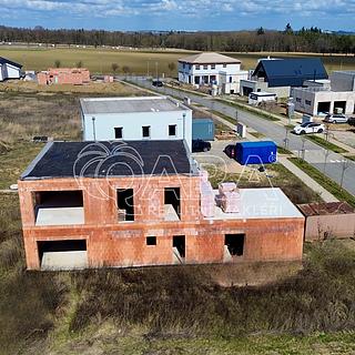 Prodej rodinného domu 231 m&sup2; Vysoký Újezd