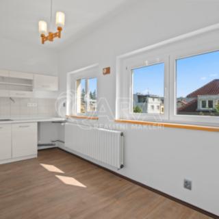 Pronájem bytu 2+kk 40 m² Praha