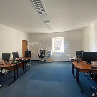 Pronájem kanceláře 25 m&sup2; Hostivice