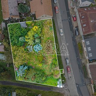 Prodej stavební parcely 974 m² Libovice