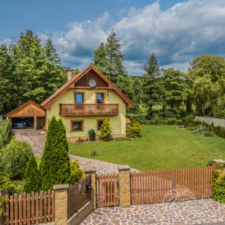 Prodej rodinného domu 182 m² Libušín