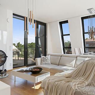 Pronájem bytu 3+kk 86 m² Praha