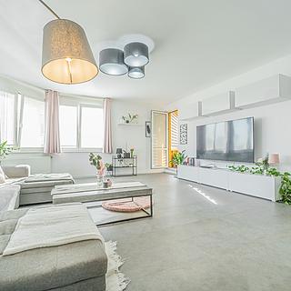 Prodej bytu 4+1 122 m² Praha