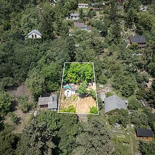 Prodej stavební parcely 680 m&sup2; Praha