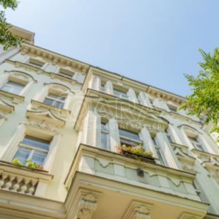 Prodej bytu 5+1 a více 256 m² Praha