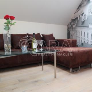 Pronájem bytu 2+kk 80 m² Praha