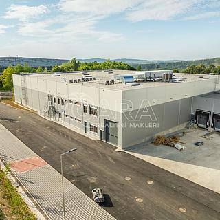 Pronájem skladu 2 704 m² Divišov