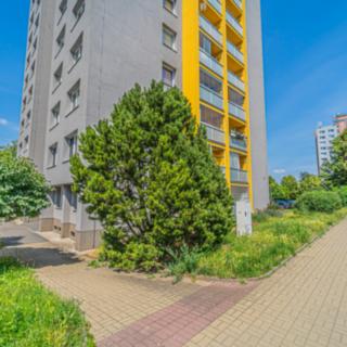 Prodej bytu 2+1 65 m² Praha