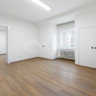Pronájem kanceláře 36 m² Praha