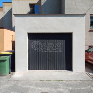 Pronájem garáže 21 m² Kopřivnice Lubina