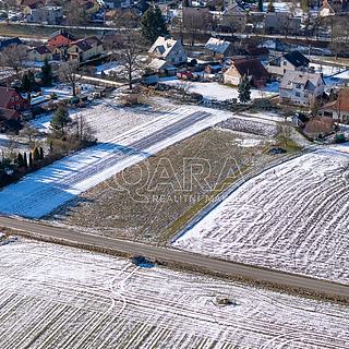 Prodej stavební parcely 2 594 m² Kunín