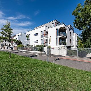 Prodej bytu 1+kk a garsoniéry 33 m² Praha Dejvice, Matějská