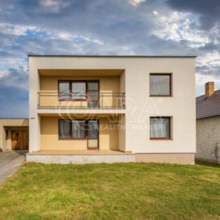 Prodej rodinného domu 165 m² Dymokury, Černohorská