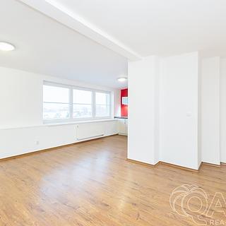 Prodej bytu 3+kk 89 m² Dražice
