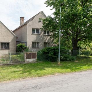 Prodej rodinného domu 290 m² Újezd