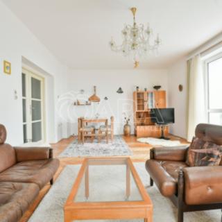Pronájem bytu 3+1 100 m² Praha Troja, Na Šutce