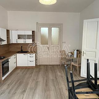 Pronájem bytu 2+kk 52 m&sup2; Praha