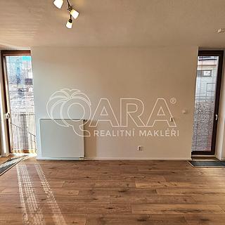 Pronájem bytu 3+kk 67 m² Beroun Beroun-Město, U Židovského hřbitova