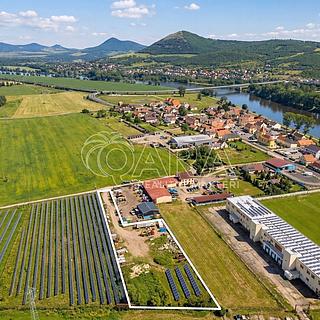 Prodej komerčního pozemku 3 769 m² Mlékojedy