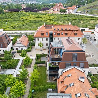 Pronájem bytu 3+kk 86 m² Praha Troja, Pod Havránkou