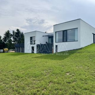 Prodej rodinného domu 149 m² Travčice