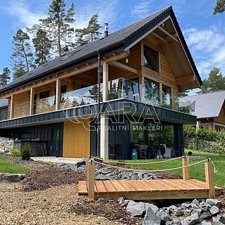 Pronájem bytu 3+kk 80 m&sup2; Hamr na Jezeře