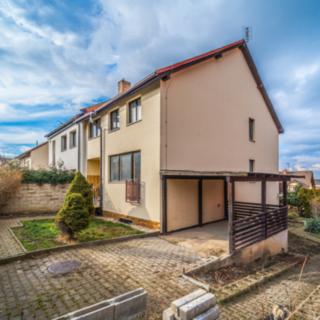 Prodej rodinného domu 196 m² Praha