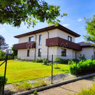 Prodej rodinného domu 354 m² Vysoký Újezd