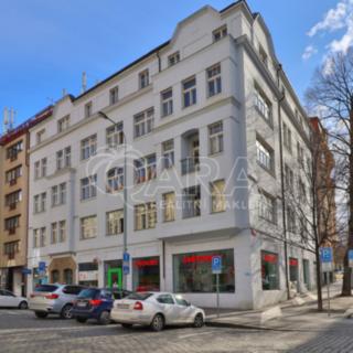 Pronájem kanceláře 128 m² Praha