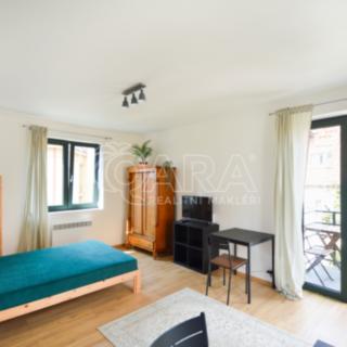 Pronájem bytu 1+kk a garsoniéry 30 m² Praha Nusle, Nad Nuslemi