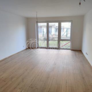 Prodej bytu 1+kk, garsoniery 44 m² Přezletice