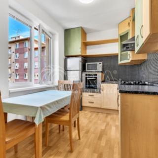 Pronájem bytu 2+1 53 m² Praha