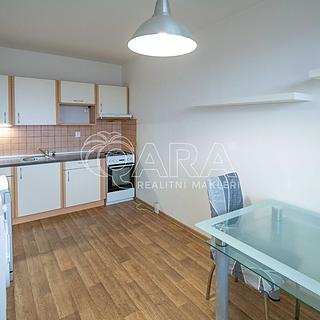 Prodej bytu 3+1 78 m&sup2; Neratovice