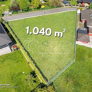 Prodej stavební parcely 1 040 m² Vyžlovka