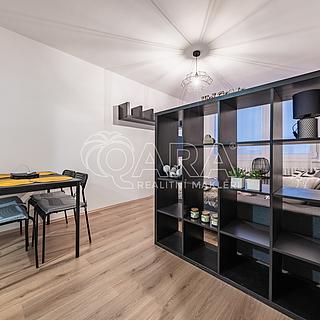 Pronájem bytu 2+kk 43 m² Praha Háje, Anny Drabíkové