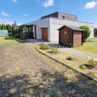 Pronájem rodinného domu 75 m² Praha Březiněves, K Březiněvsi