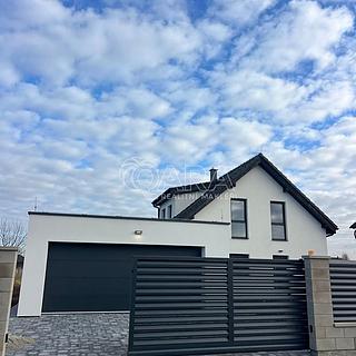 Prodej rodinného domu 124 m² Sibřina, Žitná