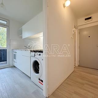 Pronájem bytu 2+1 46 m² Lenora