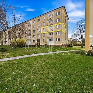 Prodej bytu 2+1 54 m² Olomouc Neředín, Karafiátová