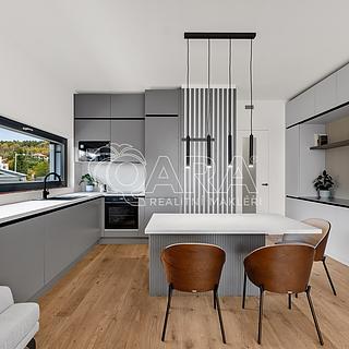 Pronájem bytu 2+kk 62 m² Praha