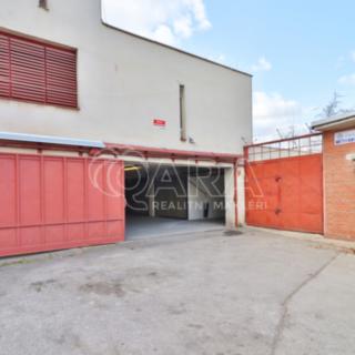 Prodej garáže 20 m² Praha Veleslavín, Na okraji