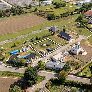Prodej stavební parcely 910 m² Vodňany