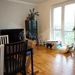 Pronájem bytu 3+kk 54 m² Praha Záběhlice, Bělčická