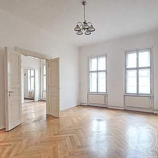 Pronájem bytu 3+1 95 m² Praha