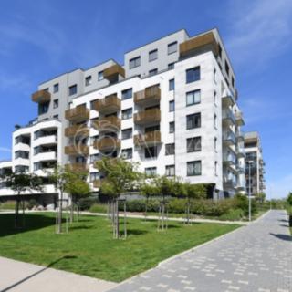 Pronájem bytu 2+kk 58 m² Praha