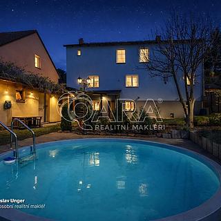 Prodej rodinného domu 192 m² Loděnice