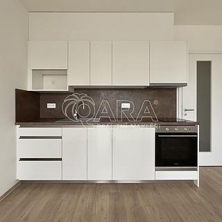 Pronájem bytu 1+kk, garsoniery 35 m² Brno